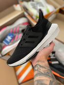 Tênis Ultraboost 21