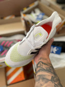 Tênis Ultraboost 21 - Performance e Estilo (Frete Grátis)