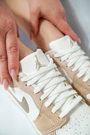 Tênis Air Jordan Low Premium - Bege e Branco Off-white (Frete Grátis)