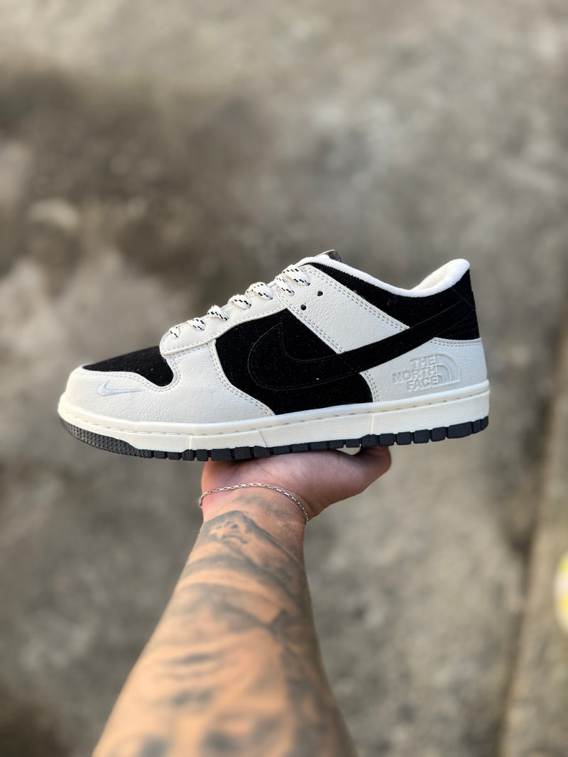 Tênis Dunk SB Explorer PREMIUM - Preto e Branco (Frete Grátis)