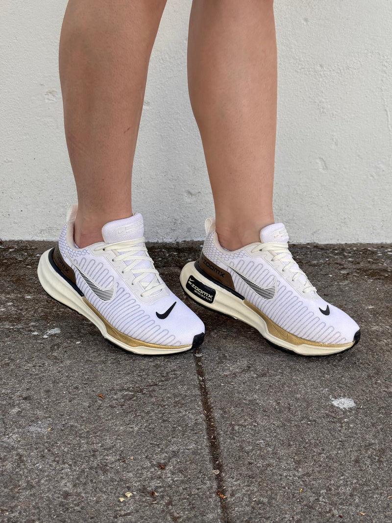 Tênis Zoom Invincible Run 3 PREMIUM - Conforto Imbatível (Frete Grátis)