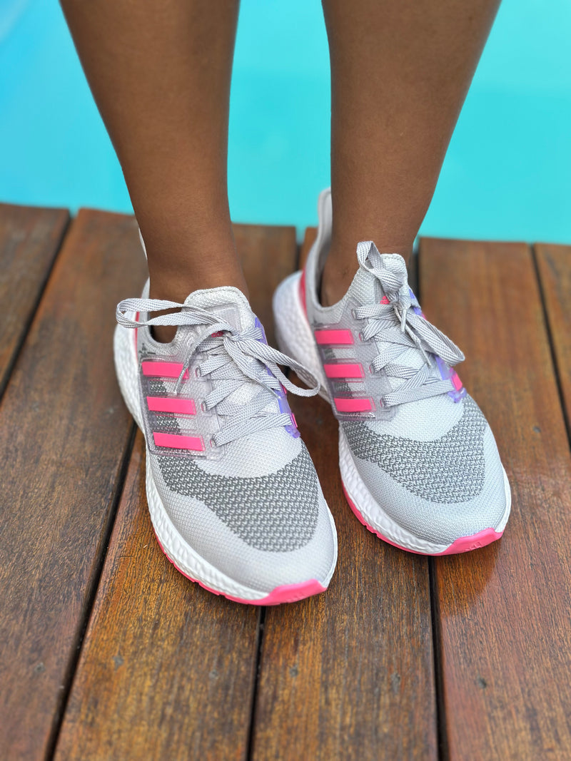 Tênis Ultraboost 21 - Performance e Estilo (Frete Grátis)