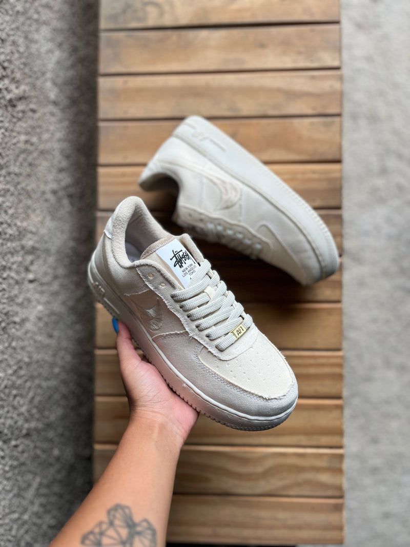 Tênis Air Force 1 Edição Exclusiva - Bege (Frete Grátis)