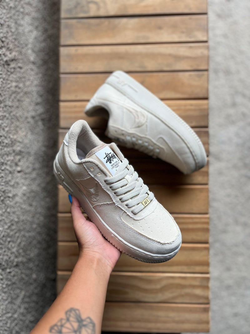 Tênis Air Force 1 Edição Exclusiva - Bege (Frete Grátis)