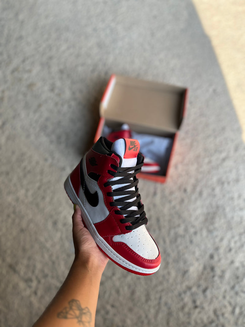 Tênis Air Jordan 1 Retro - Clássico (Frete Grátis)