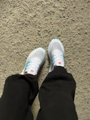 Tênis Ultraboost 21