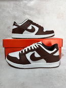 Tênis Dunk Low Pro SB - Marrom e Branco (Frete Grátis)