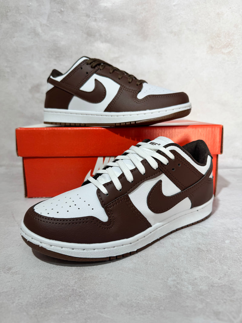 Tênis Dunk Low Pro SB - Marrom e Branco (Frete Grátis)