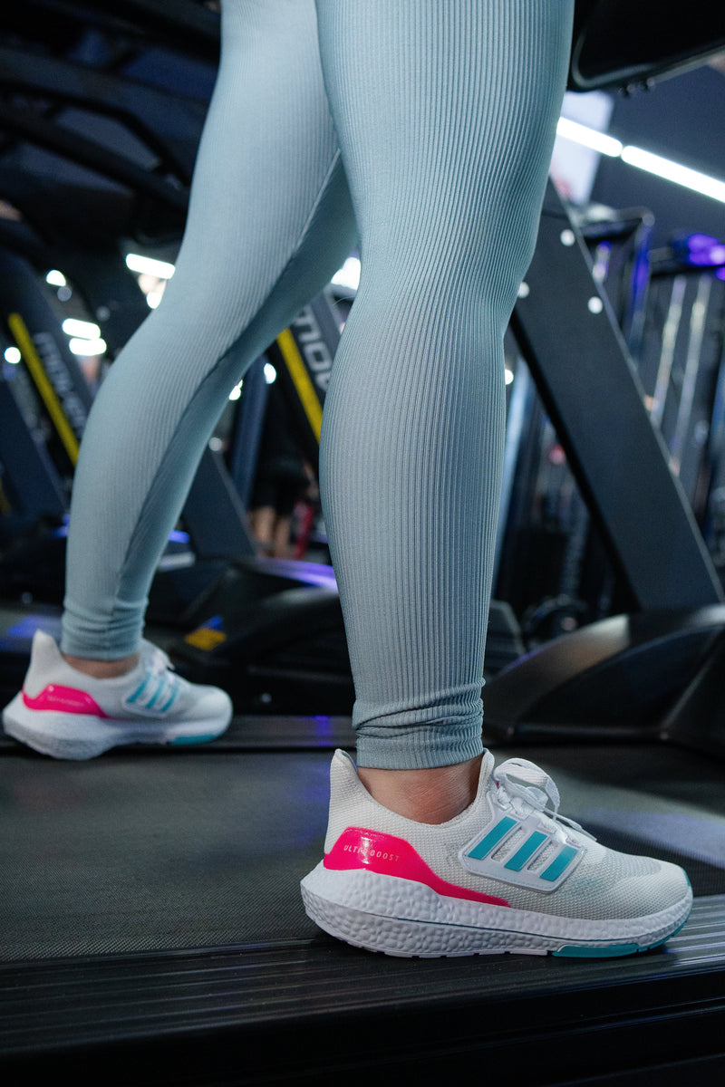 Tênis Ultraboost 21 - Performance e Estilo (Frete Grátis)