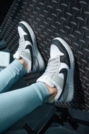 Tênis Dunk Low Pro SB - Combinação Clássica (Frete Grátis)