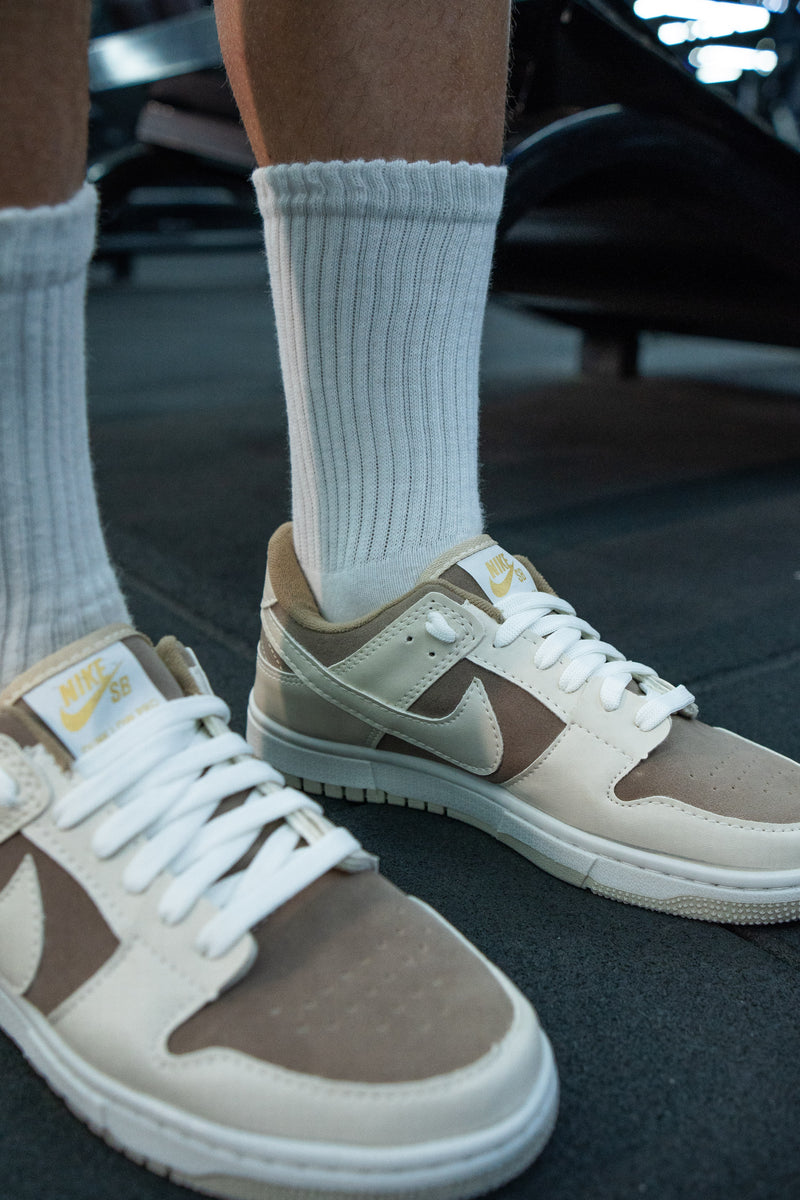 Tênis Dunk Low Pro SB - Bege (Frete Grátis)